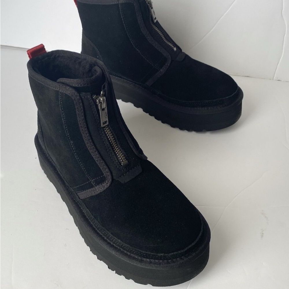 UGG Women's US 9 Neumel Zip Platform Suede Booties Black NIB